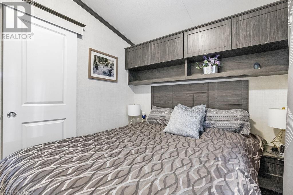 Listing 40428179 - Large Photo # 20