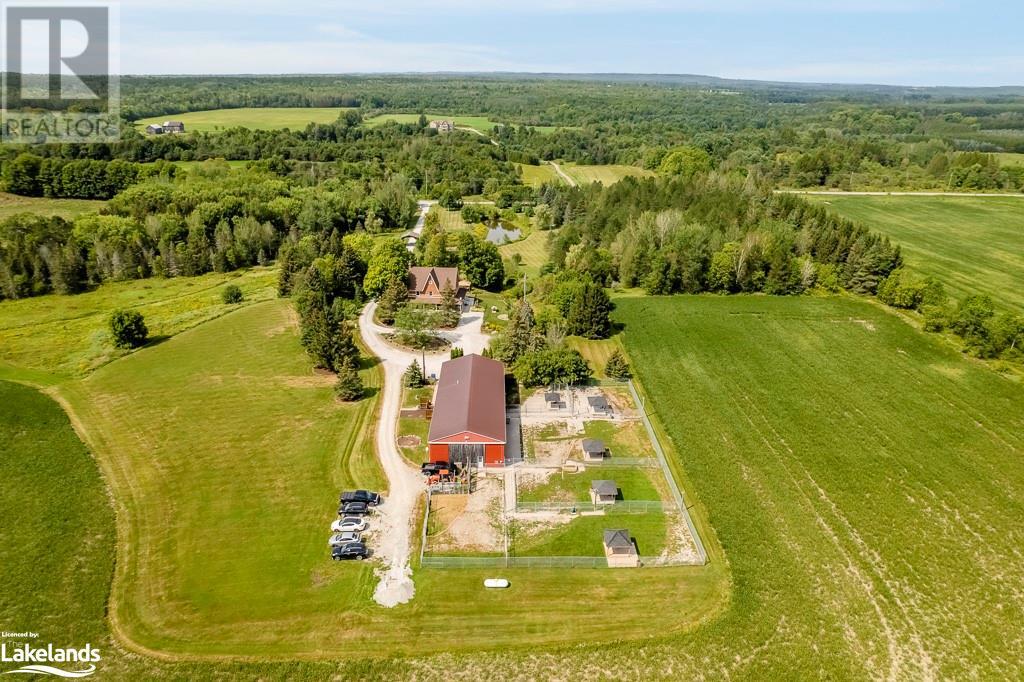 Listing 40428340 - Large Photo # 3