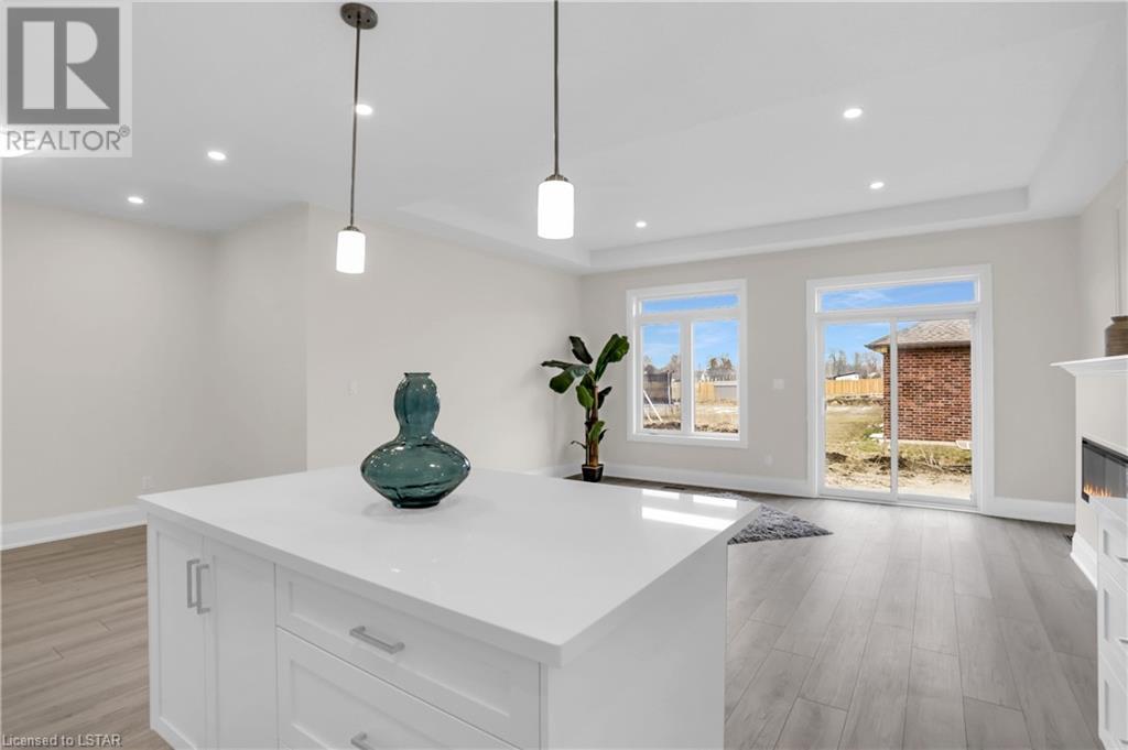 Listing 40428767 - Large Photo # 17