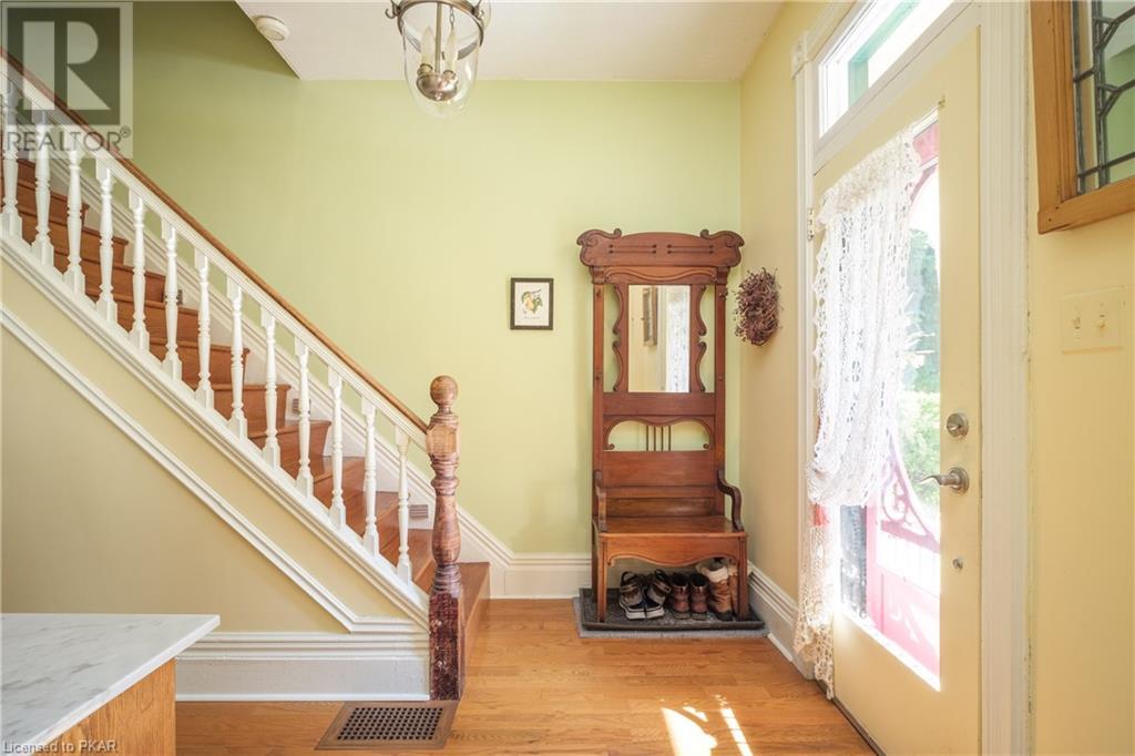 Listing 40429192 - Large Photo # 3