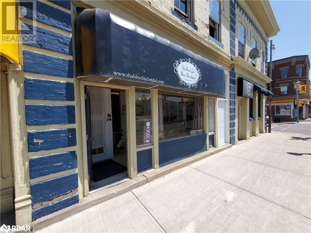 3 QUEEN Street N Unit# 3
