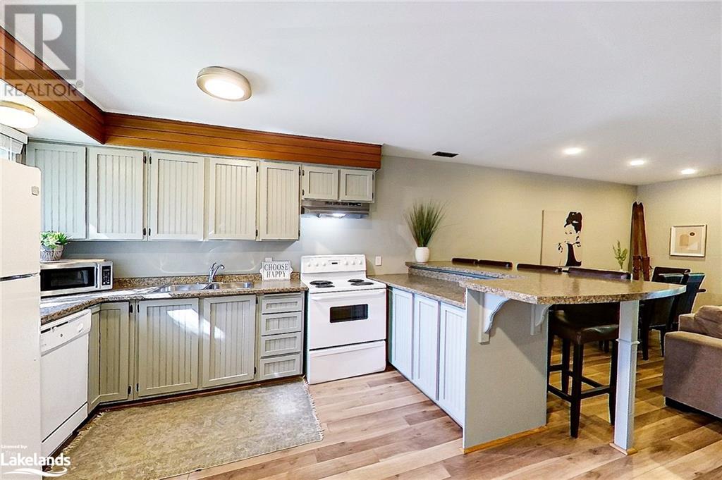Listing 40429593 - Large Photo # 3