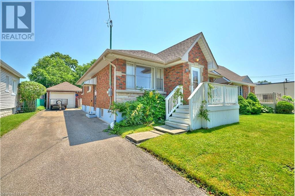 352 MCALPINE Avenue S, Welland