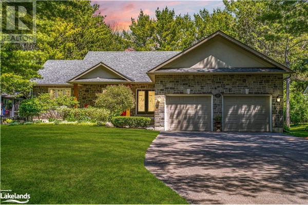37 MARTYN Drive, Wasaga Beach