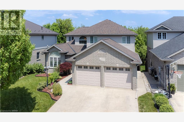 534 PARROTT Place, Woodstock