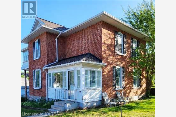 4 PELLISSIER Street, Campbellford