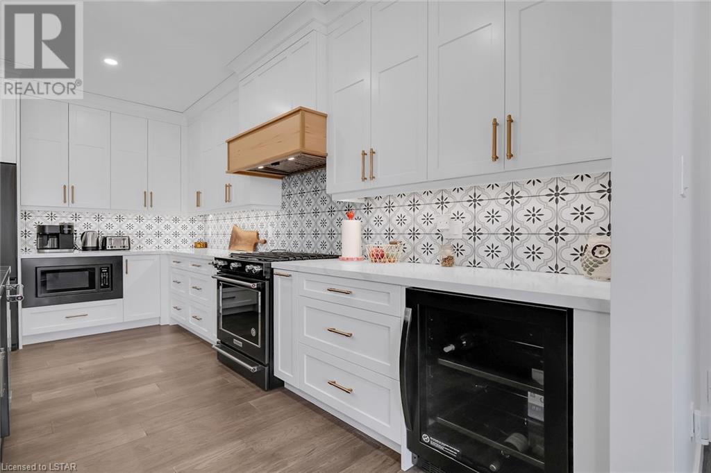 Listing 40430291 - Large Photo # 8