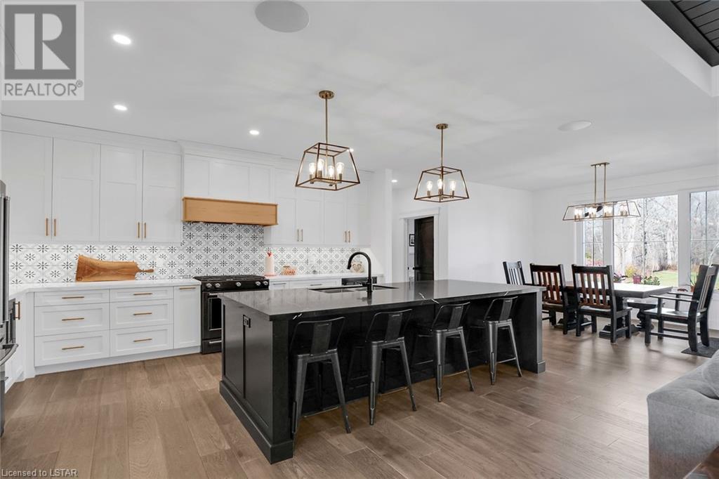 Listing 40430291 - Large Photo # 6