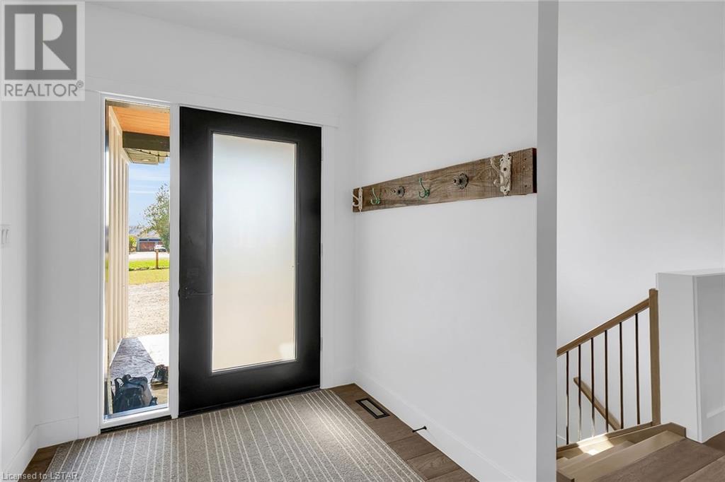 Listing 40430291 - Large Photo # 3