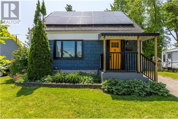 697 LITTLE Street, Peterborough