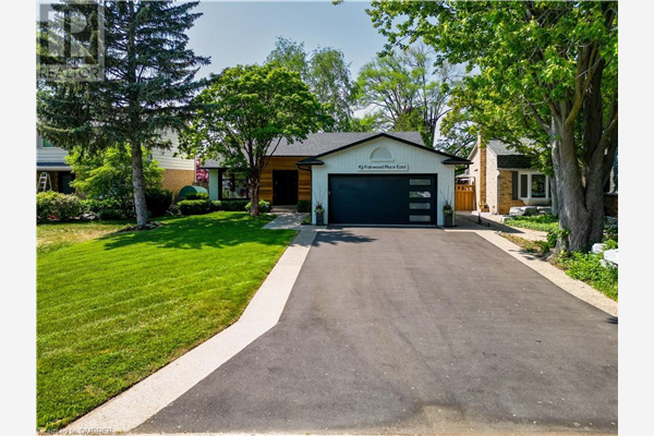 19 FAIRWOOD Place E, Burlington