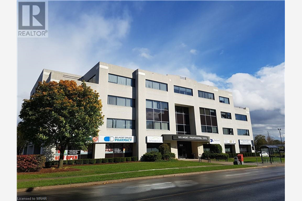 564 BELMONT Avenue W Unit# 102B, Kitchener