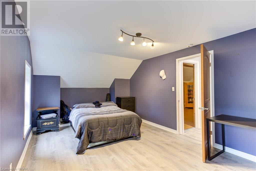 138237 GREY ROAD 112 Road