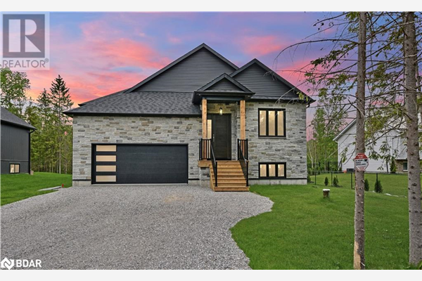 527 MAPLEVIEW Drive E, Innisfil