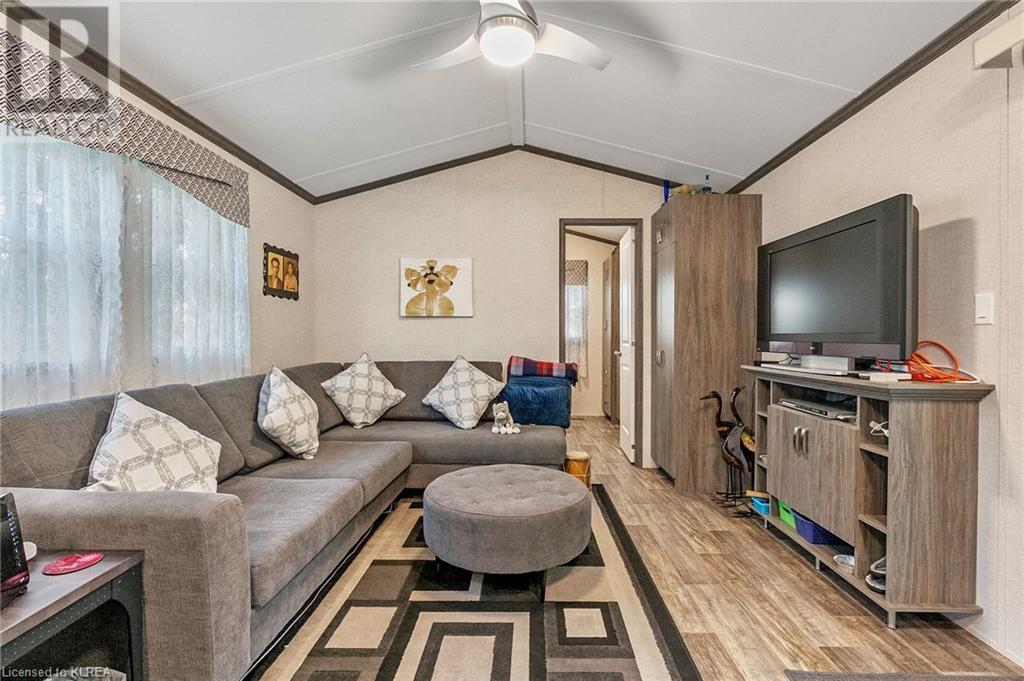Listing 40432218 - Large Photo # 10