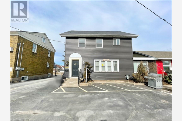 6933 LUNDYS Lane, Niagara Falls