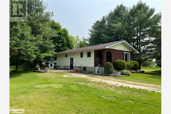 123 THOM Street, Meaford