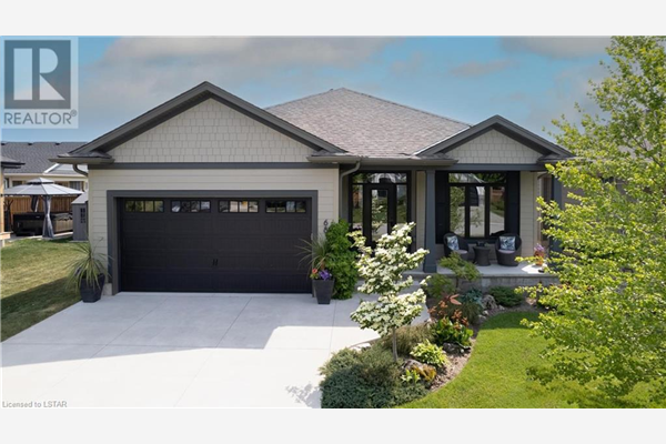 68 DEERFIELD Road, Grand Bend