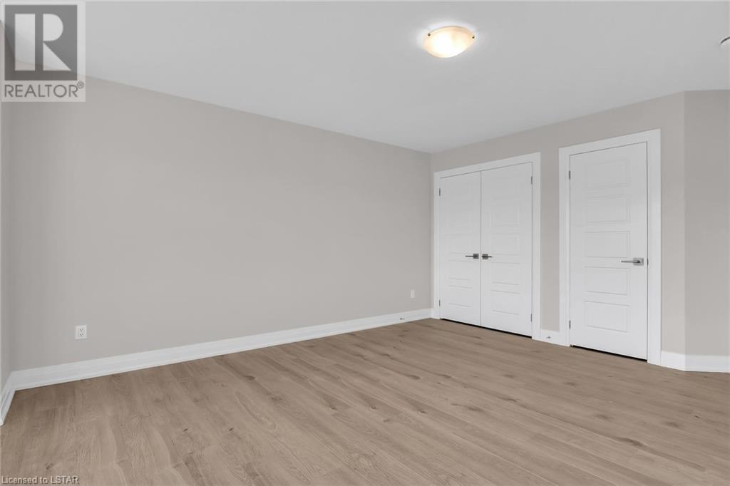 Listing 40433226 - Large Photo # 26