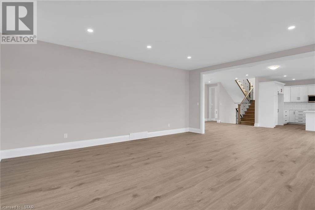 Listing 40433226 - Large Photo # 10