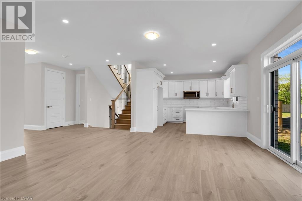 Listing 40433226 - Large Photo # 17