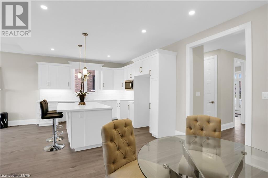 Listing 40433232 - Large Photo # 13