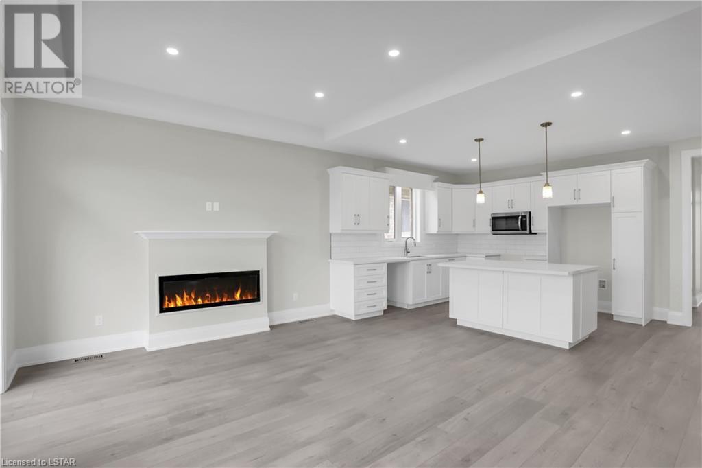 Listing 40433240 - Large Photo # 16