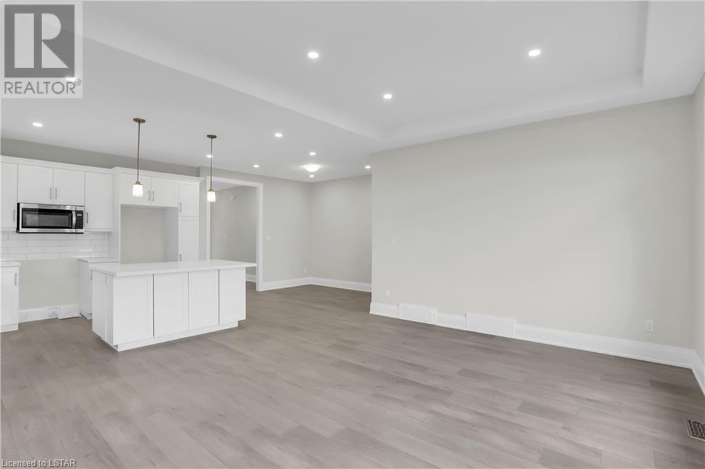 Listing 40433240 - Large Photo # 18