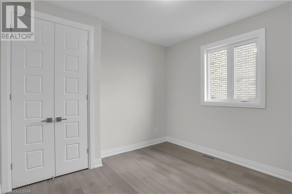 Listing 40433240 - Large Photo # 21
