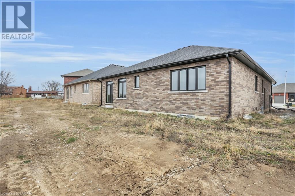 Listing 40433240 - Large Photo # 32