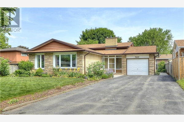 7037 FREEMAN Street, Niagara Falls