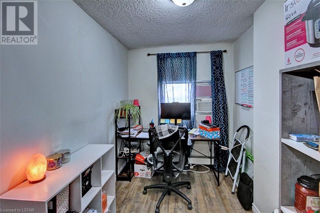 Listing 40433892 - Large Photo # 9