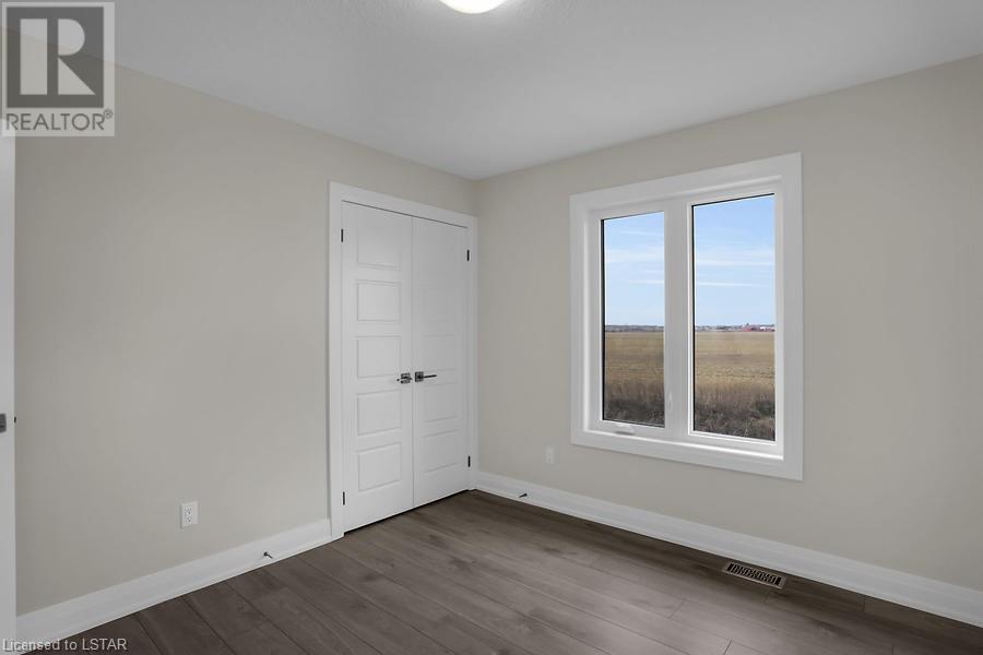 Listing 40434212 - Large Photo # 35