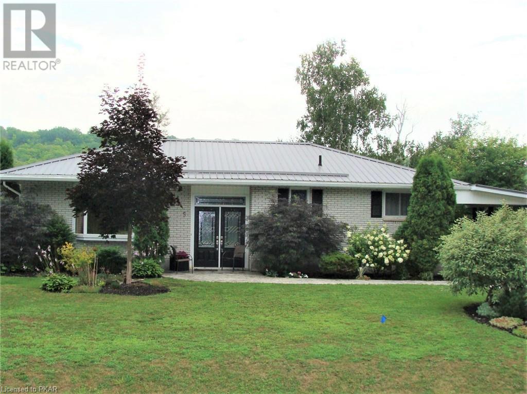 Listing 40434647 - Large Photo # 1