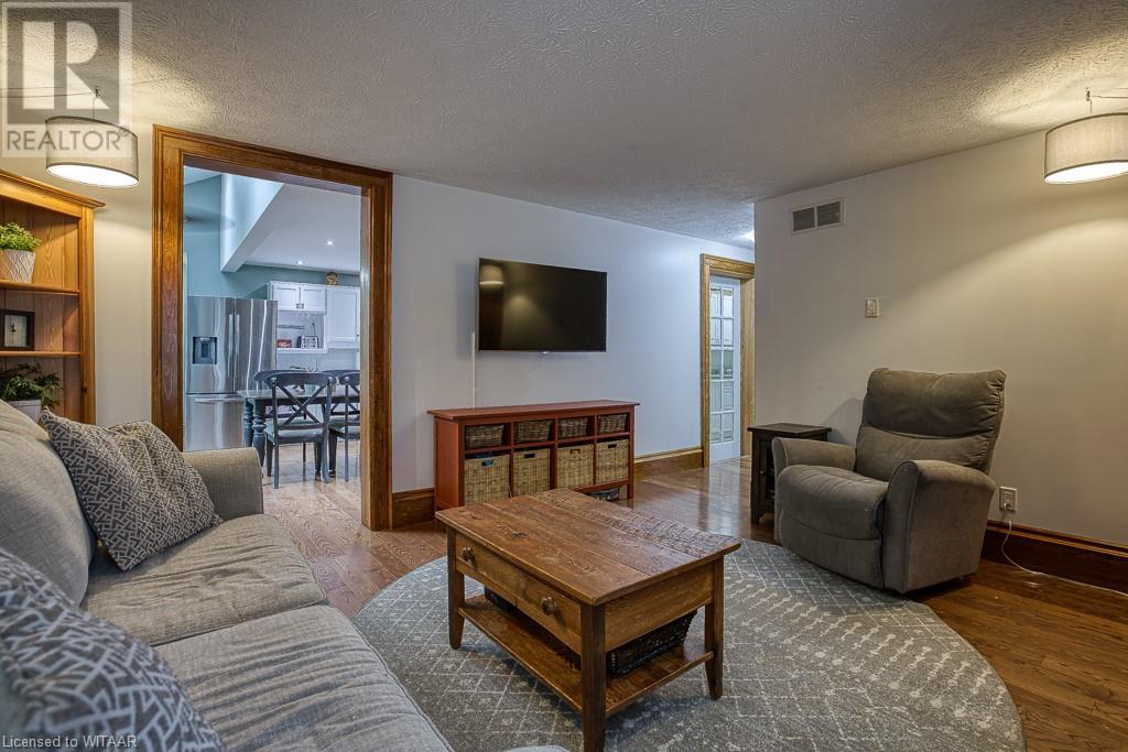 Listing 40434961 - Large Photo # 15