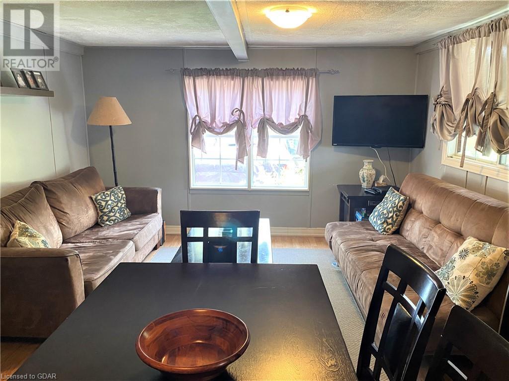 Listing 40435760 - Large Photo # 4