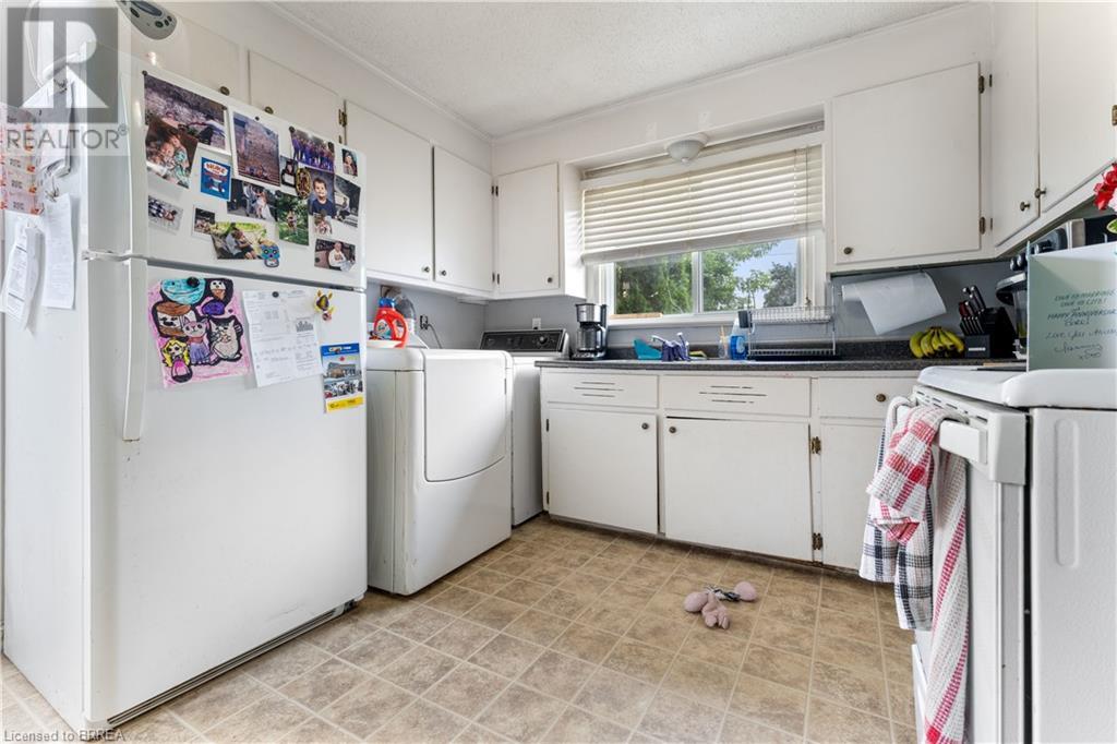 Listing 40437673 - Large Photo # 6