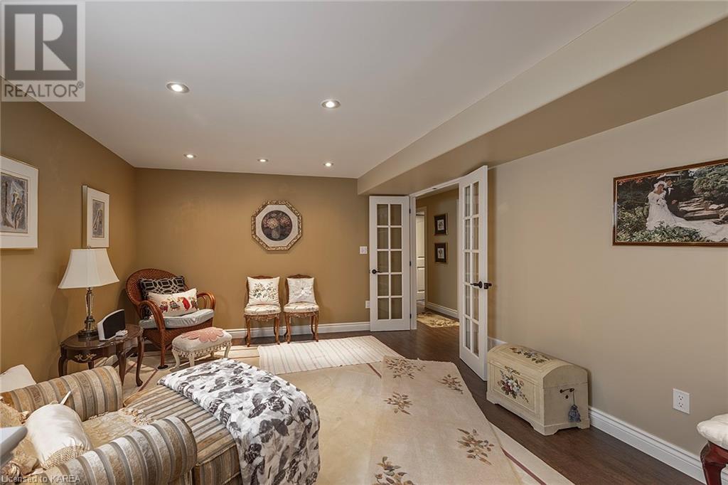 Listing 40437956 - Large Photo # 32