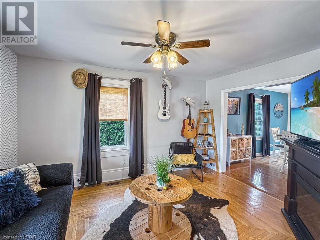 Listing 40438224 - Large Photo # 8