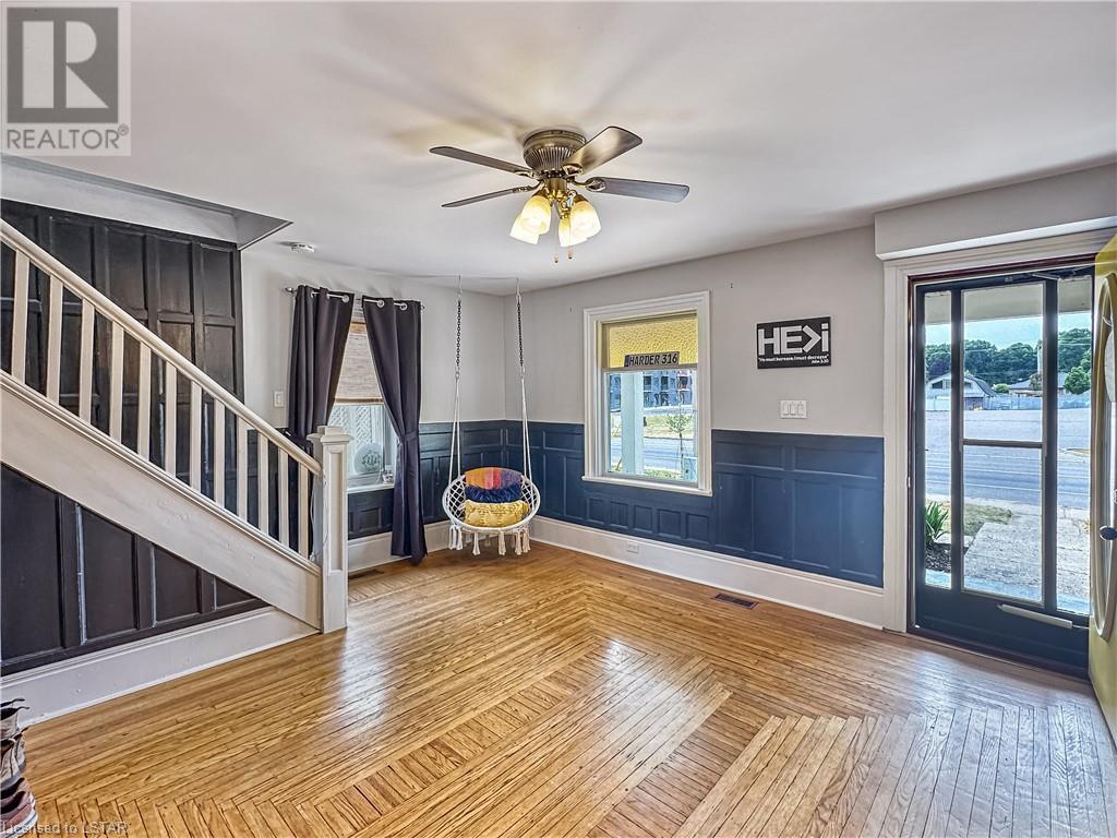 Listing 40438224 - Large Photo # 6