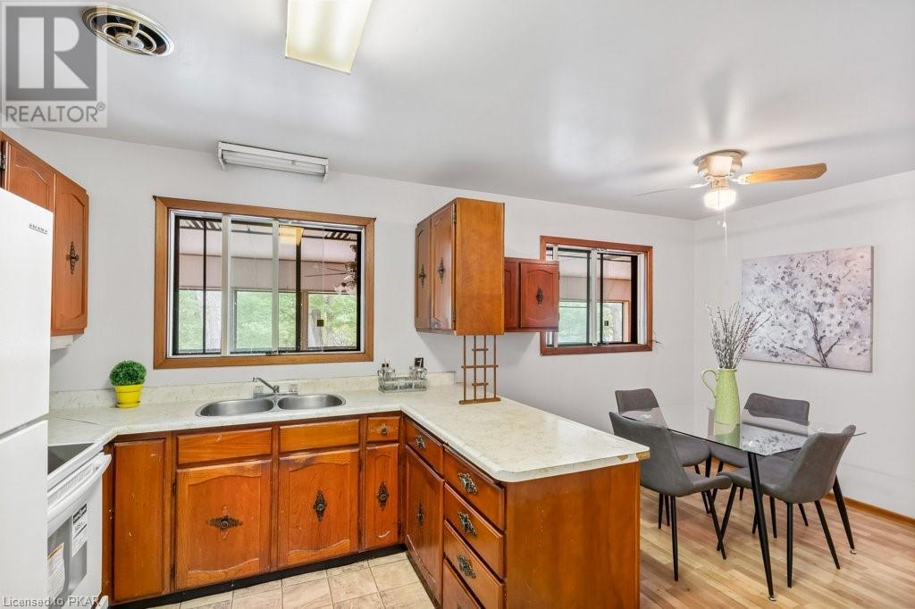 Listing 40438348 - Large Photo # 13