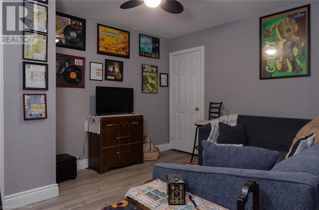 Listing 40440350 - Large Photo # 17