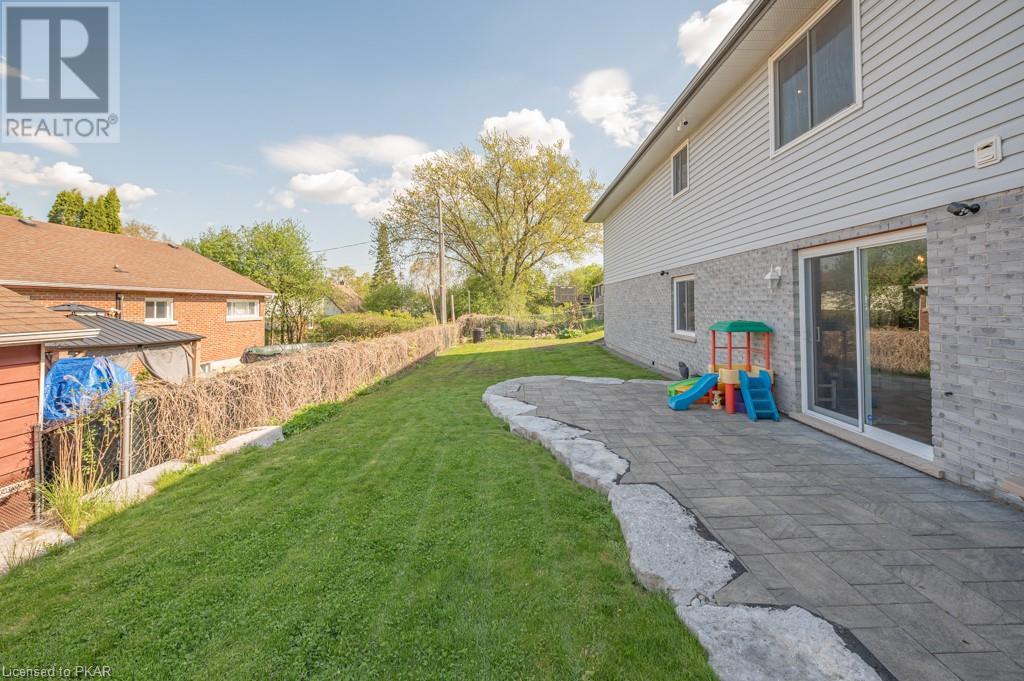 Listing 40440993 - Large Photo # 39