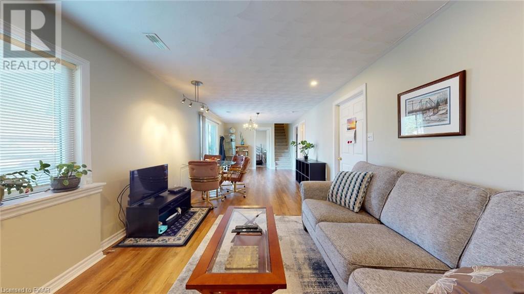 Listing 40440993 - Large Photo # 31