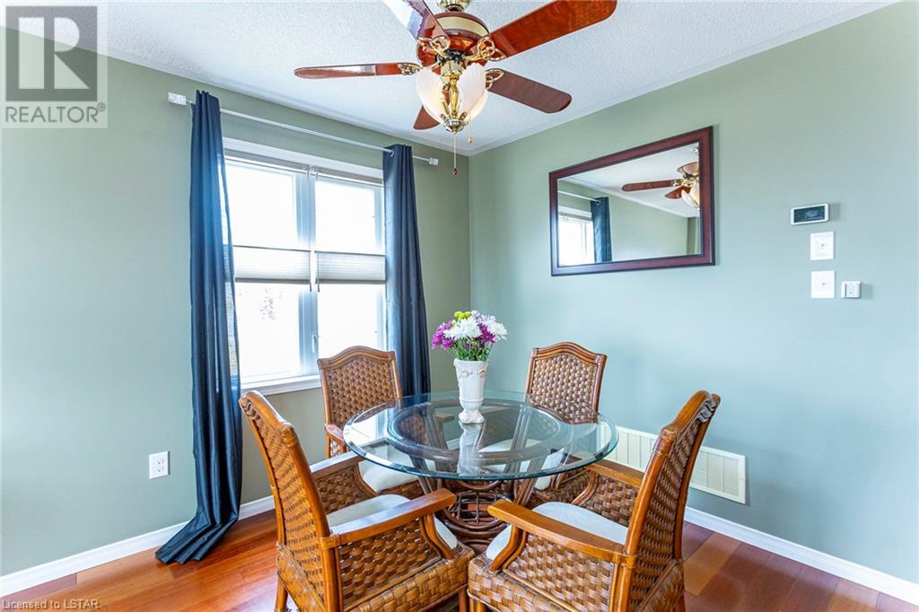 Listing 40441111 - Large Photo # 13