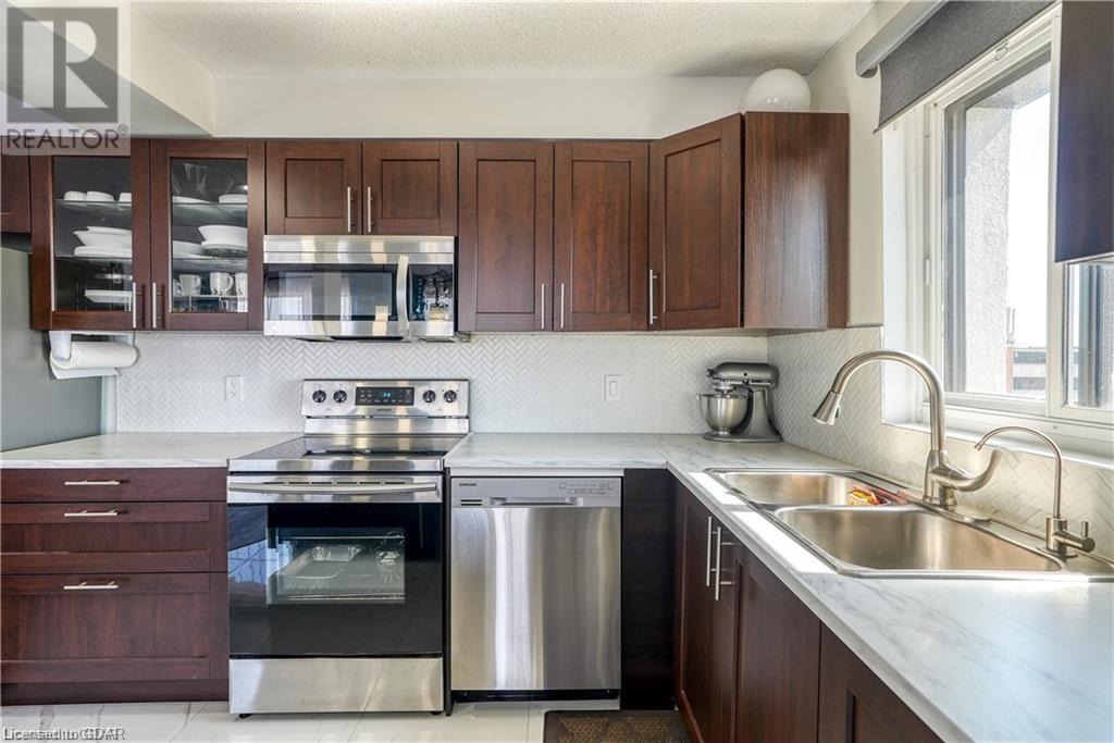 Listing 40441129 - Large Photo # 3