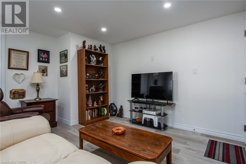 Listing 40441352 - Large Photo # 31