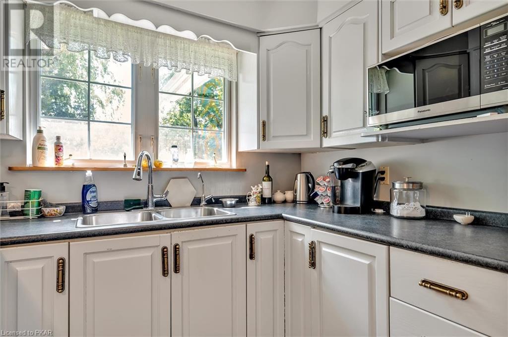 Listing 40441568 - Large Photo # 7