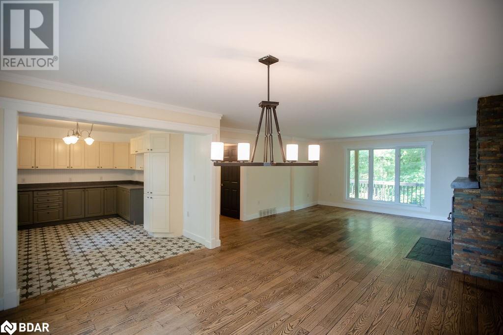 95 HINCHBERGER BAY Road