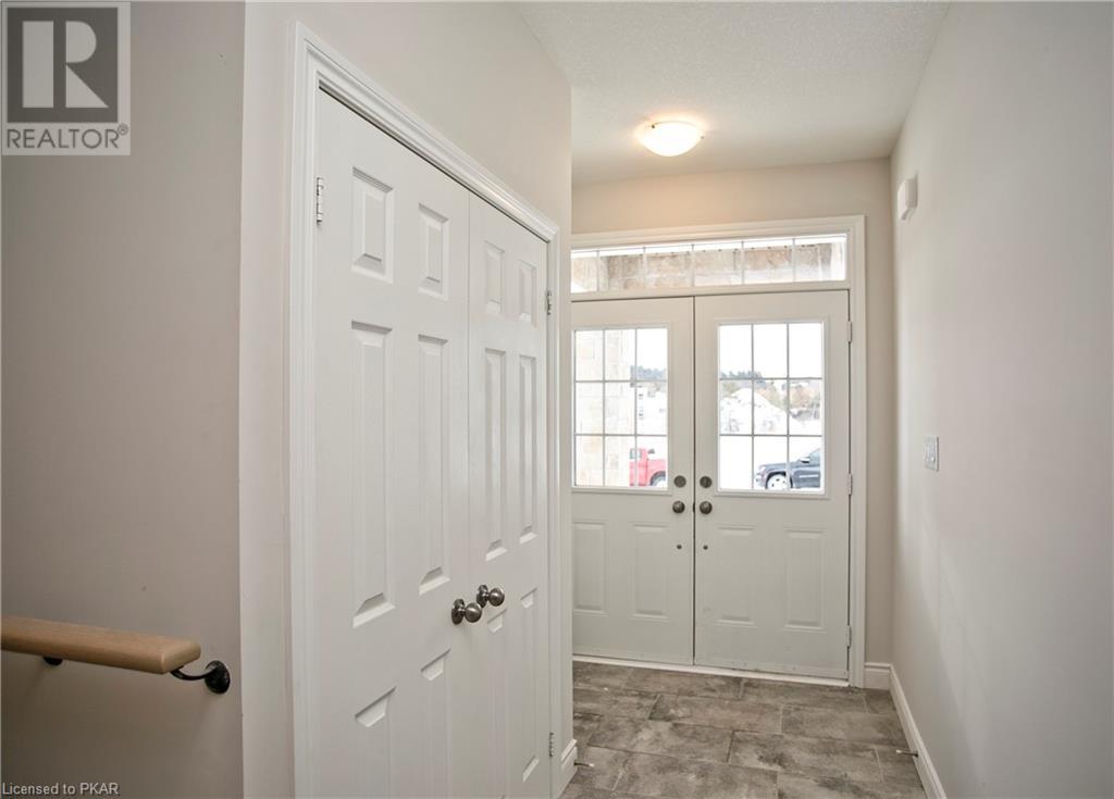 Listing 40442008 - Large Photo # 11
